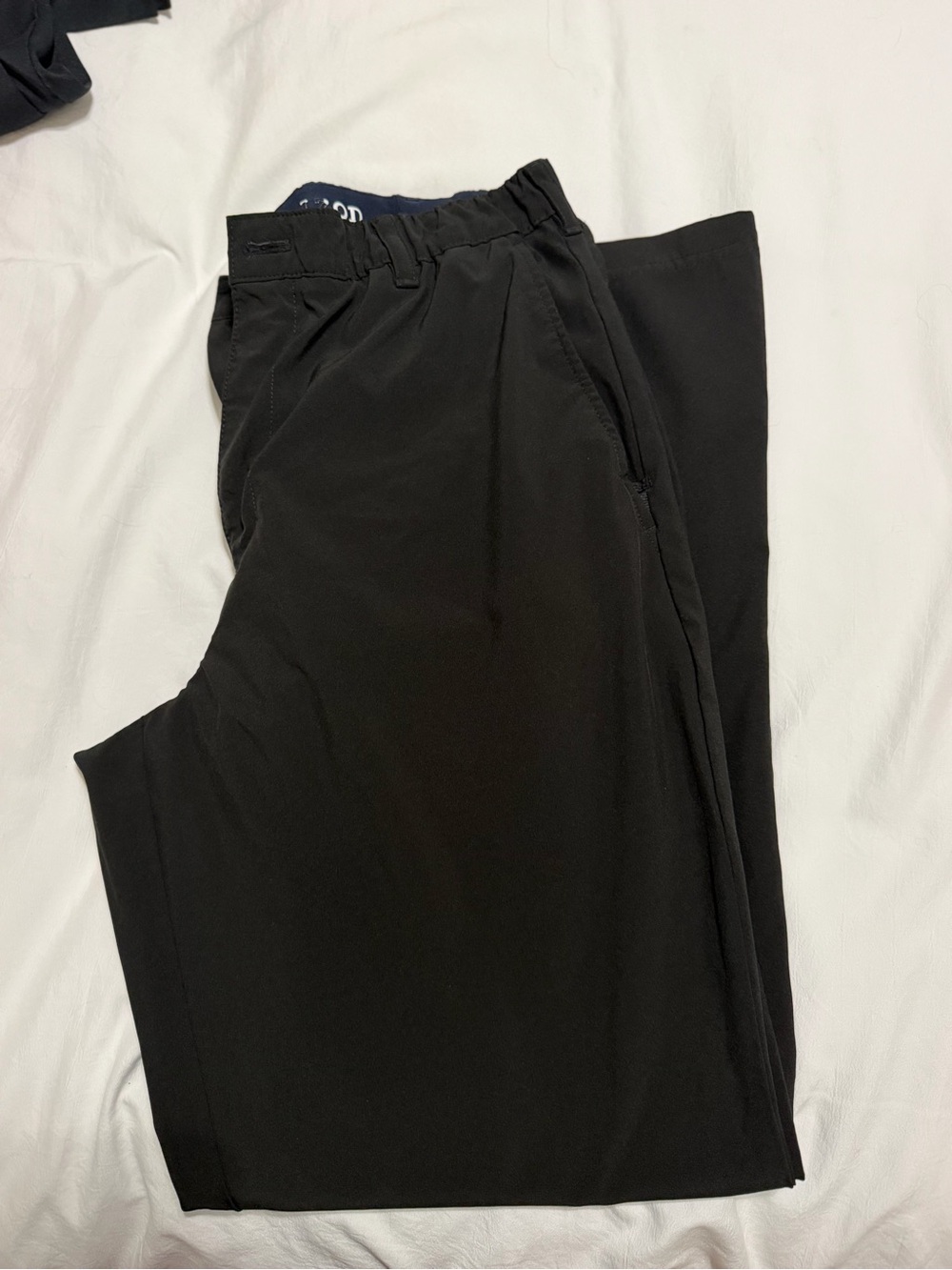 Izod Men's Black Chinos - Stretch Straight Fit